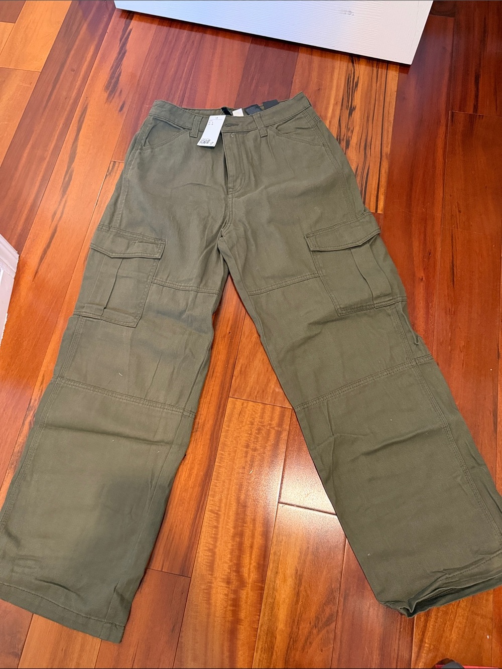 H&M Olive Green Women's Cargo Pants